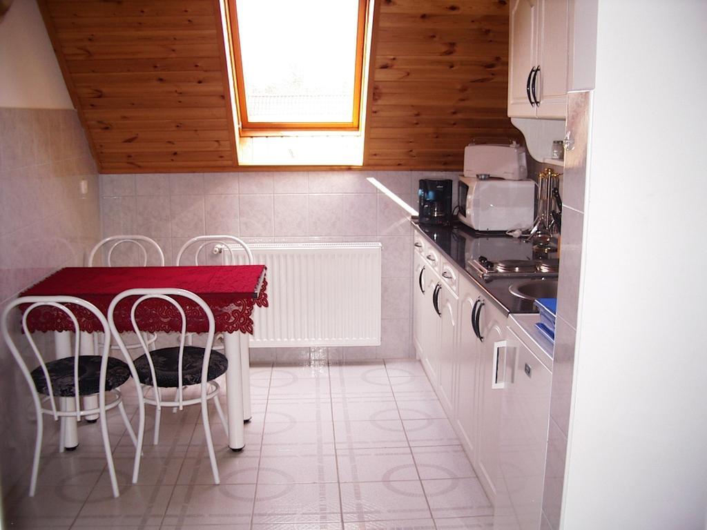 Pacsirta Apartman Lenti Luaran gambar