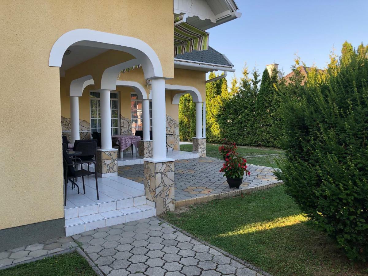 Pacsirta Apartman Lenti Luaran gambar